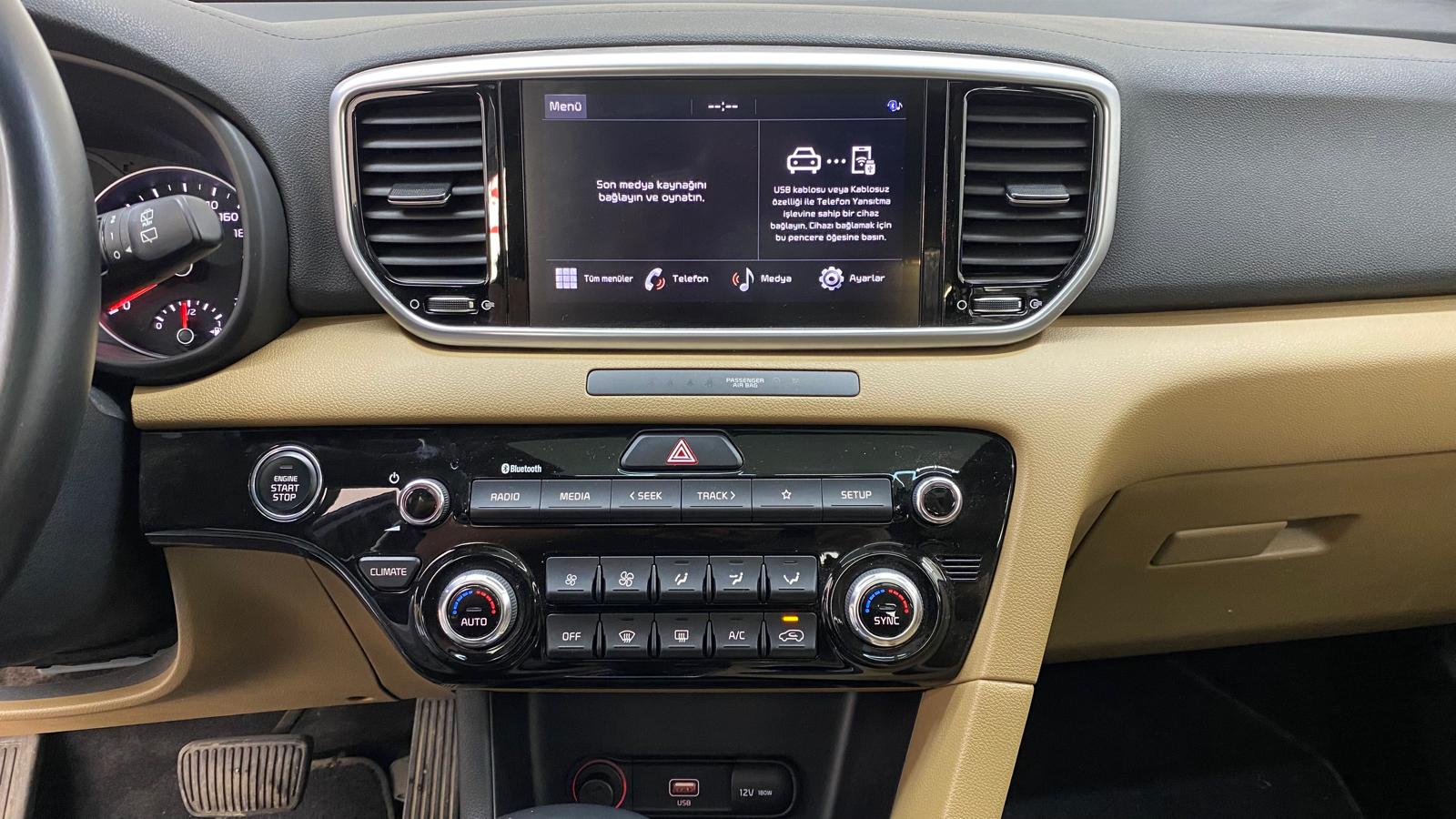 KIA SPORTAGE 18